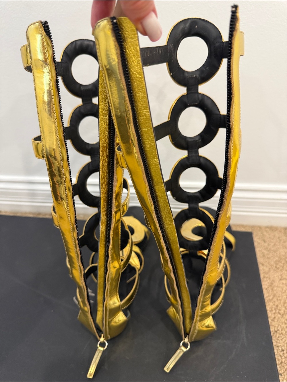 Giuseppe Zanotti Dubai Exclusive Gold Mirror Gladiator Runway Boots 37 - Picture 11 of 15